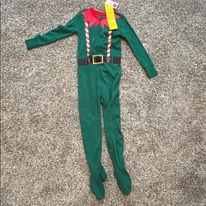 Old navy elf pajamas
